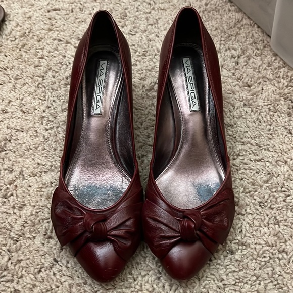 Via Spiga Maroon Heels - Picture 1 of 5